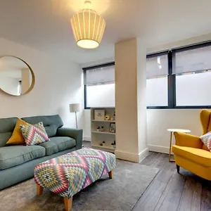 Apartment Stylish Spot, Sheffield